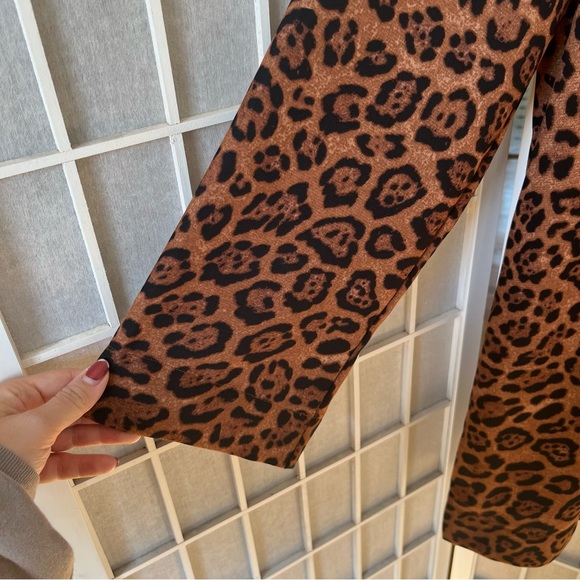 Leopard print shift dress - Picture 5 of 6